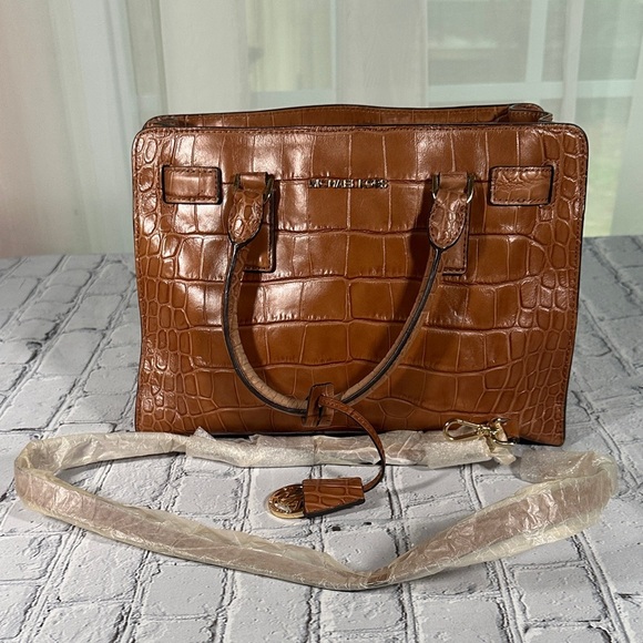 Michael Kors Dillon Satchel Croc Embossed Leather Shoulder Cognac Tan Purse Bag - Picture 1 of 16